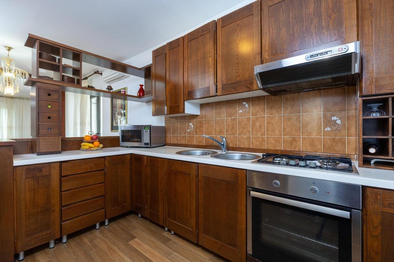Holiday Apartment Suzana Ρόβινι Εξωτερικό φωτογραφία